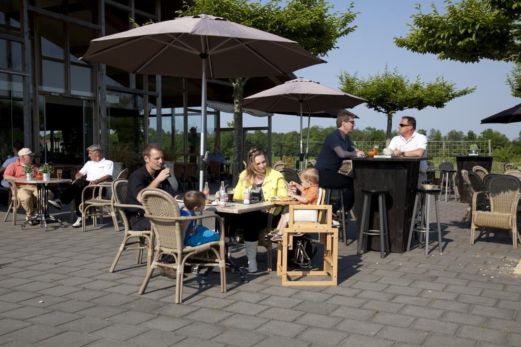 Roompot Buitenplaats De Hildenberg Appelscha Buitenkant foto