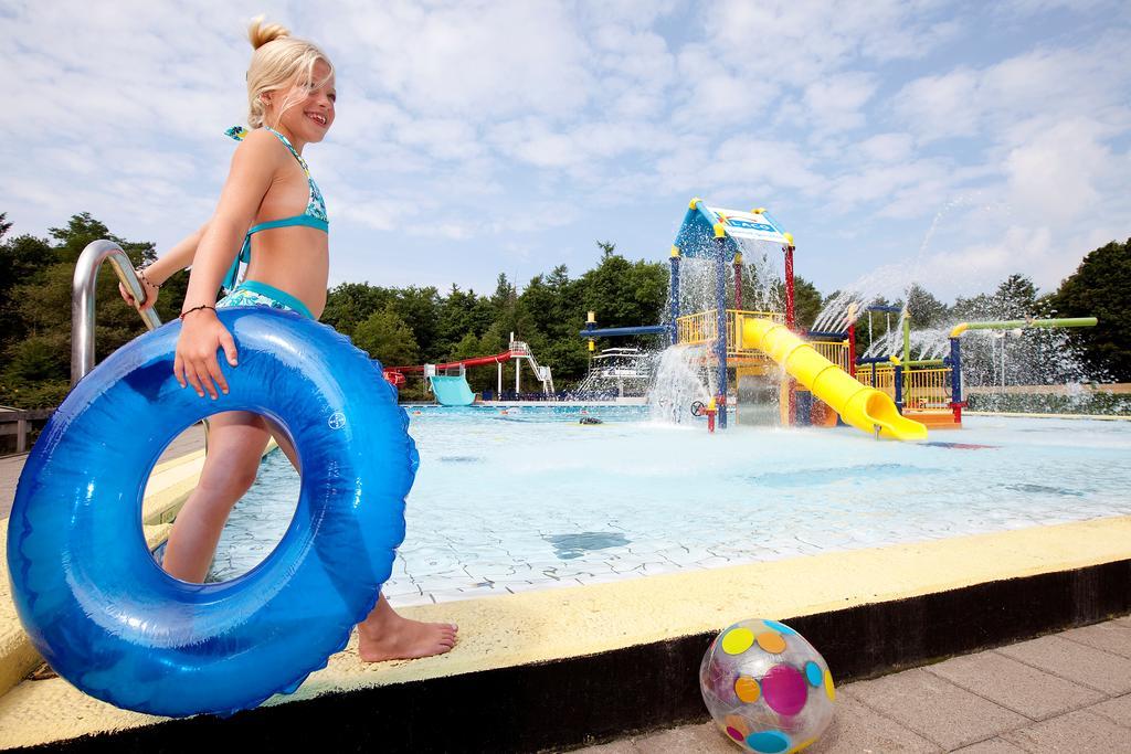 Roompot Buitenplaats De Hildenberg Appelscha Buitenkant foto