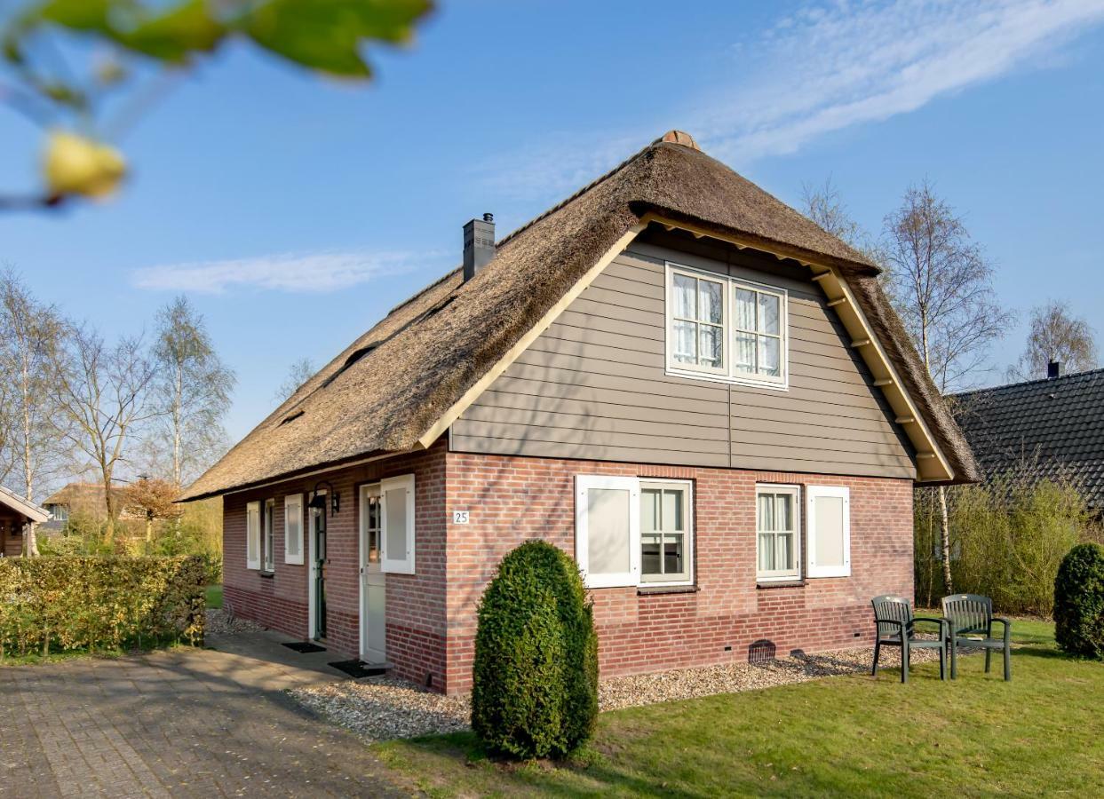 Roompot Buitenplaats De Hildenberg Appelscha Buitenkant foto
